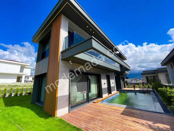 Villa Tv Modern Ada Gayrimenkul