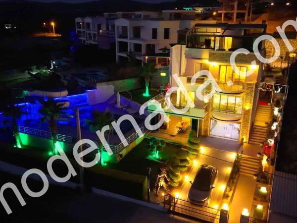 Modern TV Villa There is Gayrimenkul